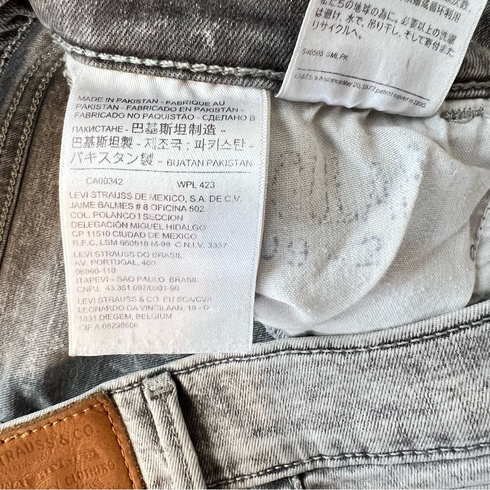 ❤️3/$15 Levi Strauss & Co Women's Gray Skinny Jeans- Waist 30 - Picture 10 of 14